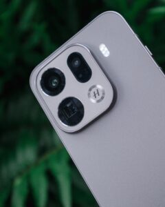 X9-pro-Exp-240x300 Oppo Find X9 Pro – A True Flagship Smartphone Experience